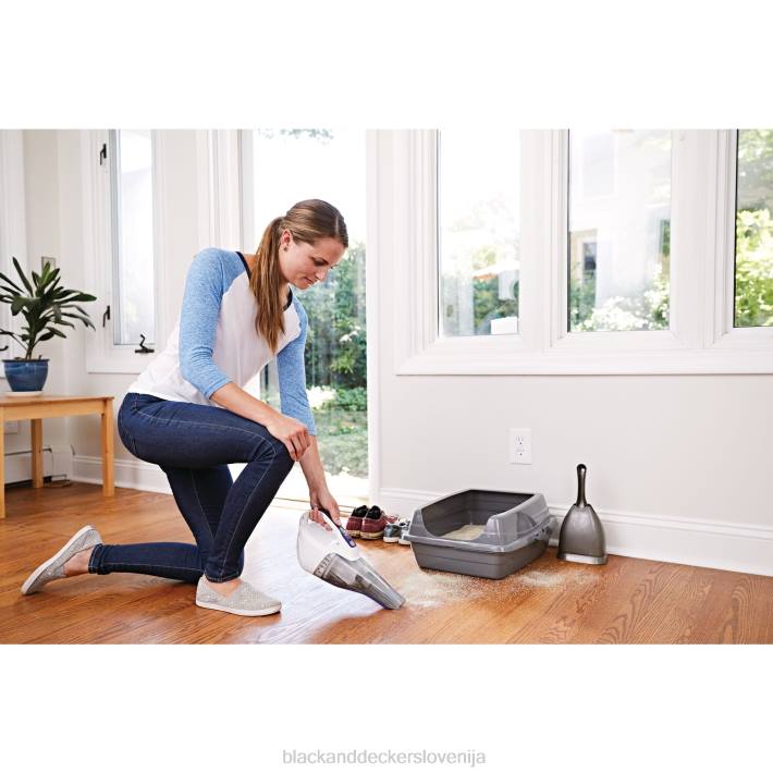 BLACK+DECKER dustbuster quickclean pet brezžični ročni sesalnik 8B2Z50 čiščenje
