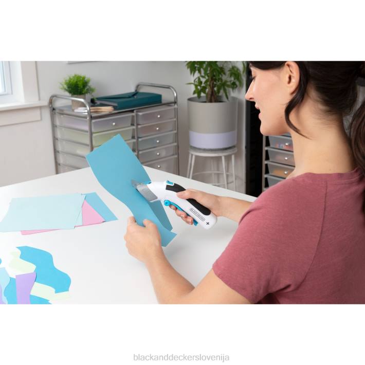 BLACK+DECKER 4v max električne škarje za obrt brez kabla in USB za polnjenje 8B2Z146 dom in življenjski slog