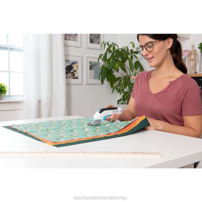 BLACK+DECKER 4v max električne škarje za obrt brez kabla in USB za polnjenje 8B2Z146 dom in življenjski slog