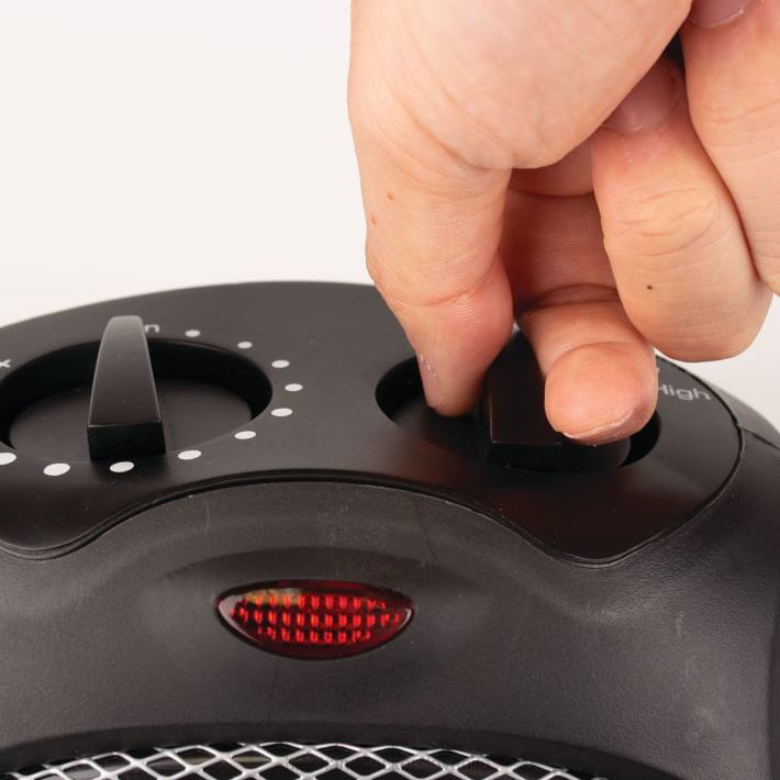 BLACK+DECKER osebni namizni grelec 8B2Z176 dom in življenjski slog