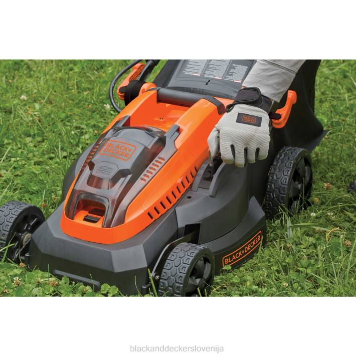 BLACK+DECKER 40v max akumulatorska kosilnica z baterijo in polnilcem priložena 8B2Z419 na prostem