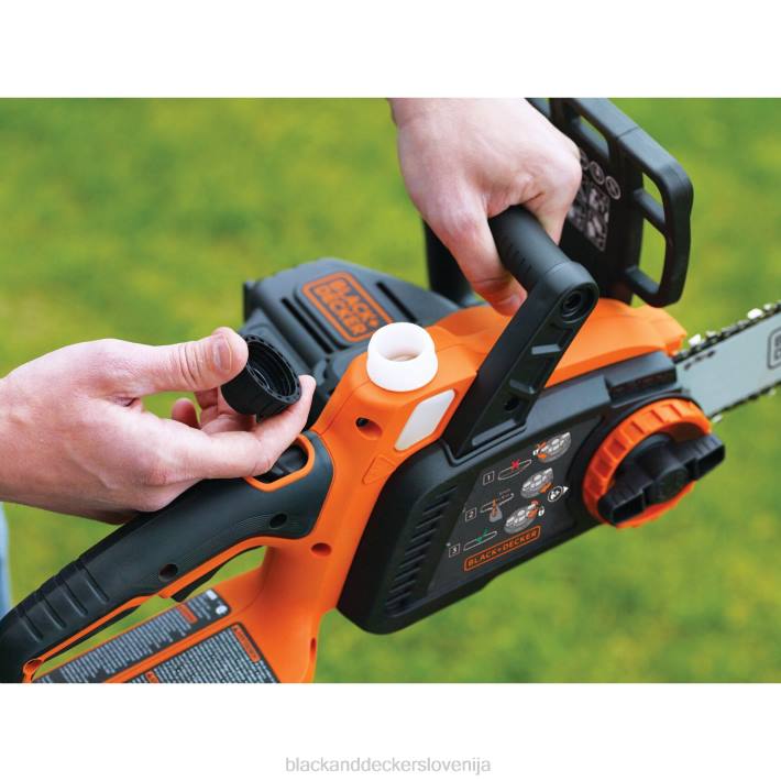BLACK+DECKER 20v max komplet akumulatorske motorne žage 10-palčna 8B2Z388 na prostem