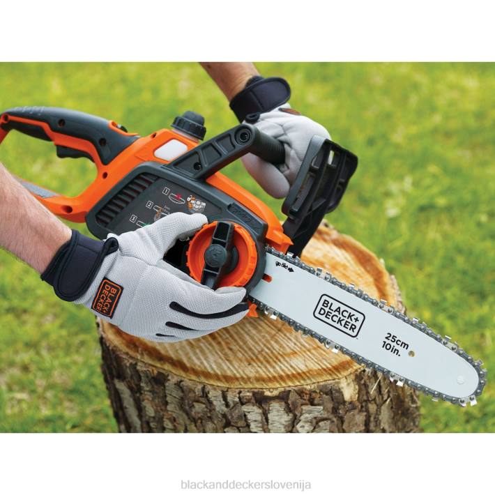 BLACK+DECKER 20v max komplet akumulatorske motorne žage 10-palčna 8B2Z388 na prostem