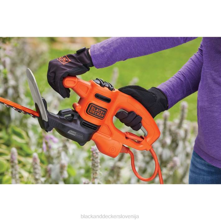 BLACK+DECKER škarje za živo mejo z rezilom z dvojnim delovanjem 16-palčni 8B2Z498 na prostem