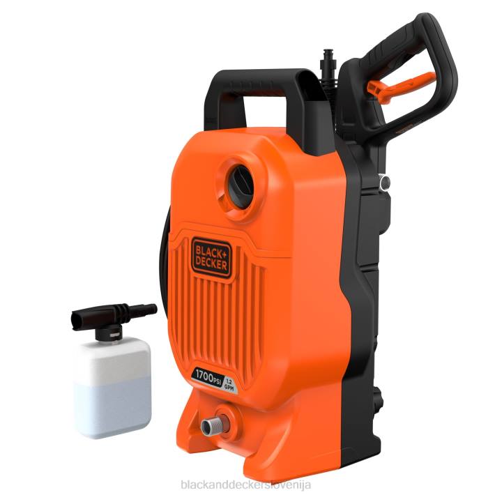 BLACK+DECKER 1700 psi 1,2 gpm čistilnik pod pritiskom 8B2Z471 na prostem