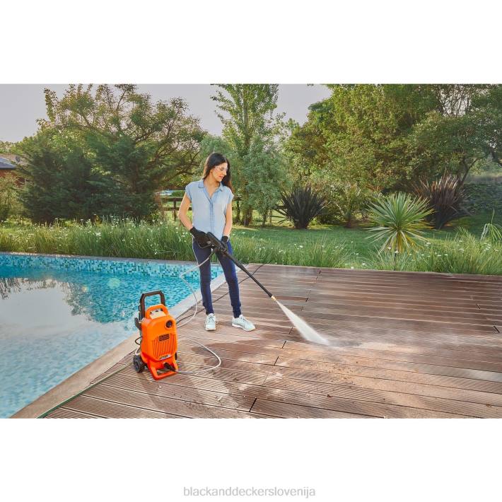 BLACK+DECKER 1850 psi 1,2 gpm tlačni čistilnik 8B2Z472 na prostem