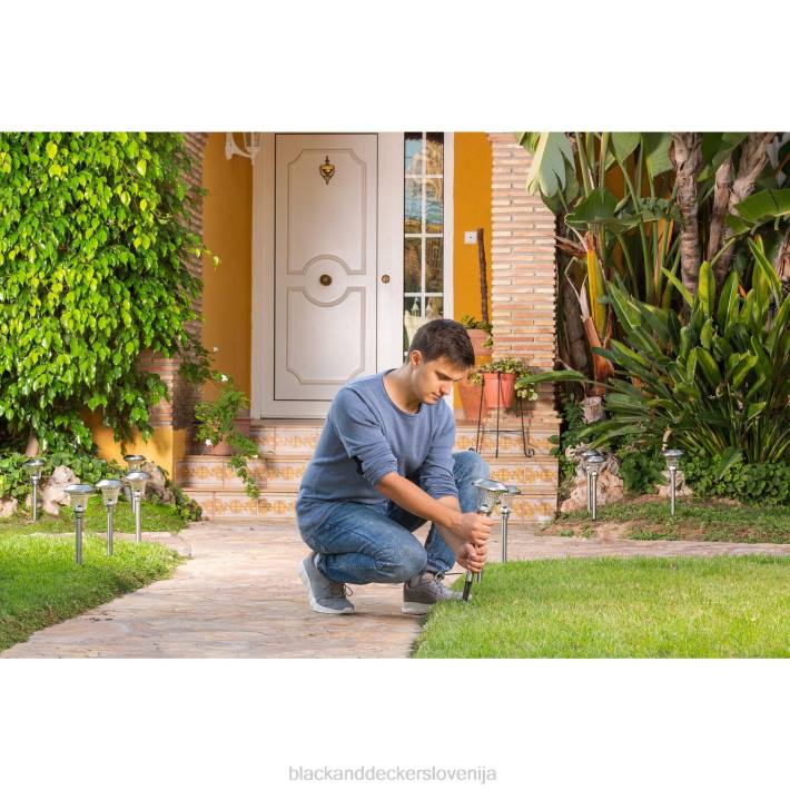 BLACK+DECKER zunanja sončna razsvetljava poti - 8 pak 8B2Z457 na prostem