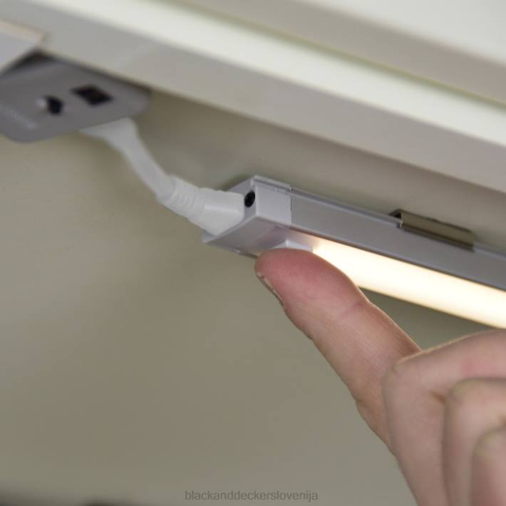 BLACK+DECKER 3-palični LED komplet za osvetlitev pod omaro toplo bela 9" 8B2Z710 orodja