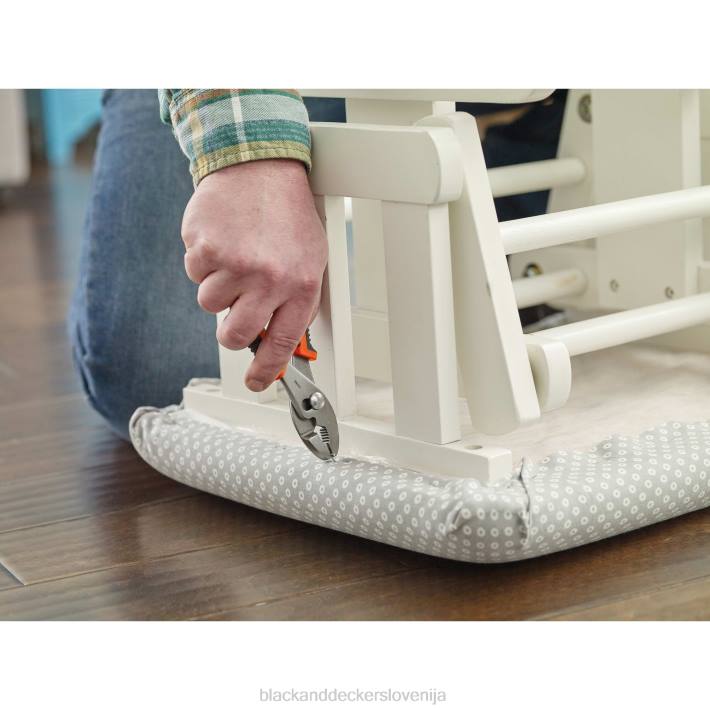 BLACK+DECKER 12v max vrtalnik in komplet orodij za dom 60-delni 8B2Z554 orodja