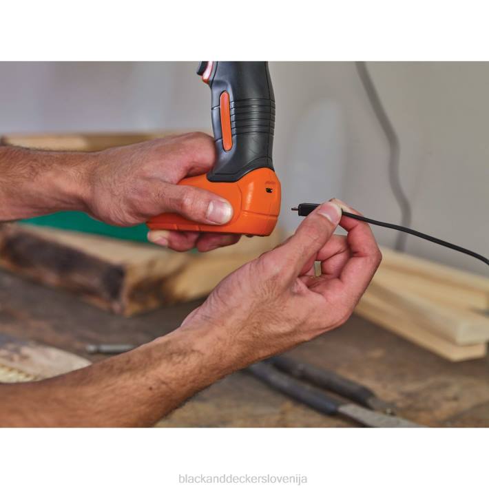 BLACK+DECKER 8v max akumulatorski vrtalni vijačnik 8B2Z555 orodja