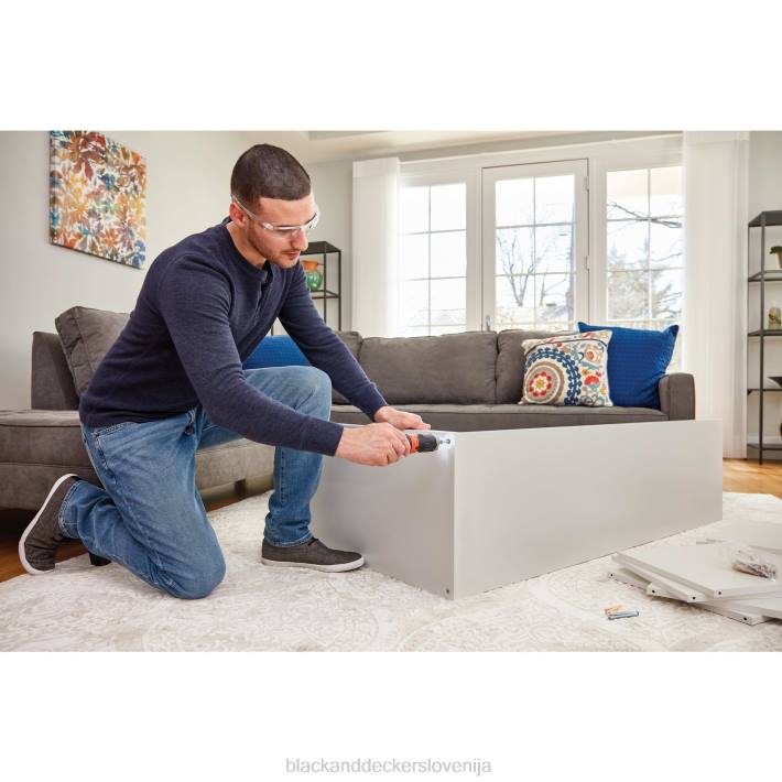 BLACK+DECKER akumulatorski vijačnik z baterijami aa in 5 pritrdilnimi nastavki 8B2Z563 orodja