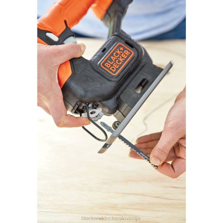 BLACK+DECKER gopak 12v max akumulatorski vrtalnik s 4 orodji kombinirani komplet 8B2Z586 orodja
