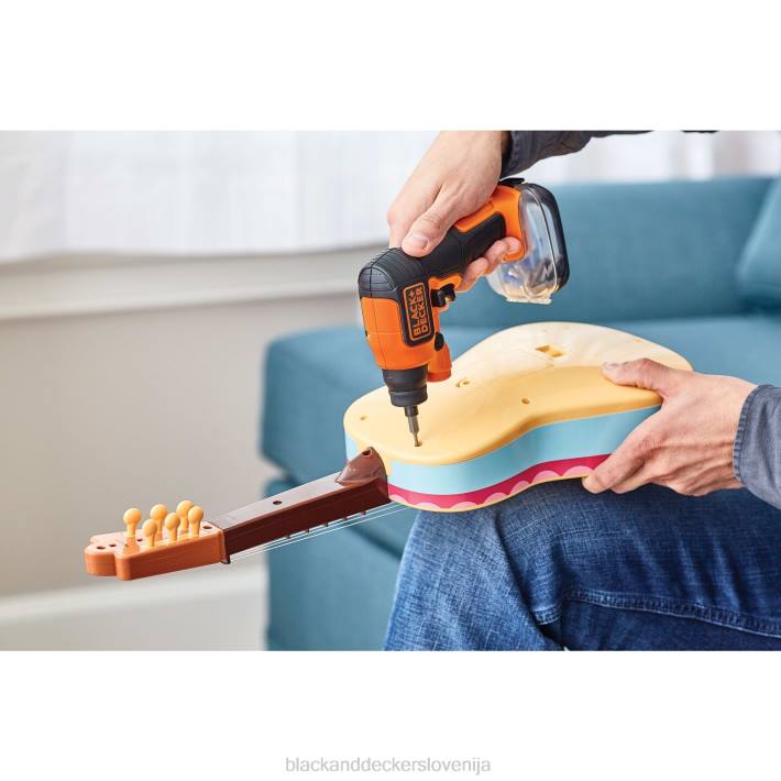 BLACK+DECKER lightdriver 4v max akumulatorski vijačnik s pak 8B2Z588 orodja